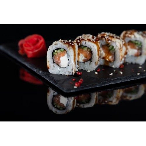 Скільки часу можна зберігати суші: поради щодо правильного зберігання